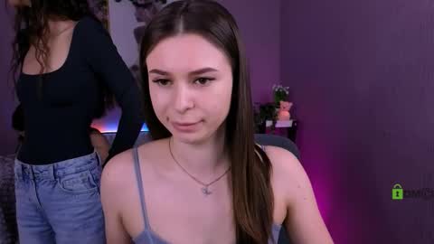 Snapshot of flora_ri chatting on 02.17.26 just ask me online show from 02.17.26