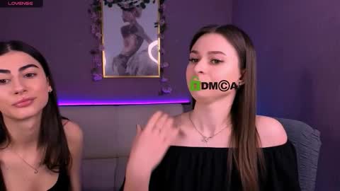 Snapshot of flora_ri chatting on 02.20.26 just ask me online show from 02.20.26