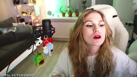 Flora Pepega       online show from 03.06.25