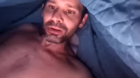 Snapshot of floridaman320 chatting on 11.05.25 floridaman320 online show from 11.05.25