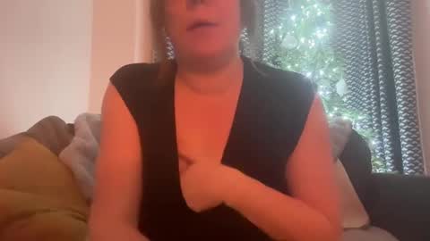 flossyishot online show from 12.26.24