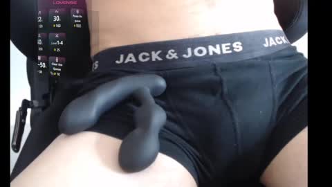 Snapshot of flow69flow chatting on 02.04.25 flow69flow online show from 02.04.25