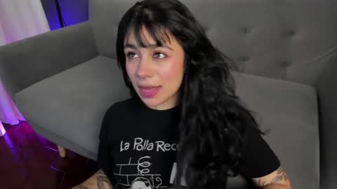 Its a pleasure to meet you. Im Flower. Help me reach 1k. Follow me. online show from 03.22.26