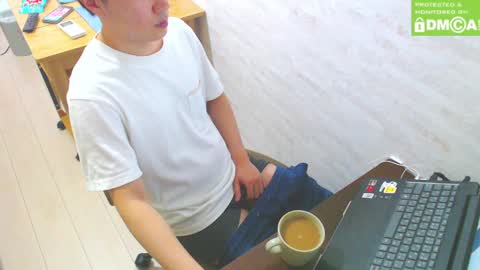 flowerbox online show from 01.05.25