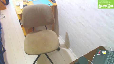 flowerbox online show from 02.24.25