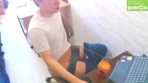 flowerbox online show from 03.09.25