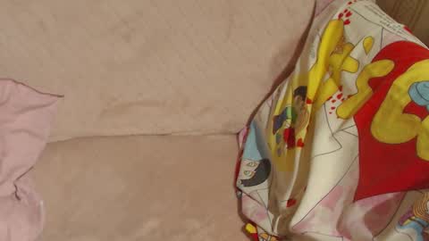 Snapshot of flowercandydoll13 chatting on 09.23.25 say meow and send tip online show from 09.23.25