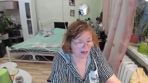 Snapshot of flowerlover8 chatting on 01.31.26 Flowerlower online show from 01.31.26