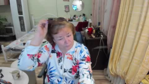 Flowerlower online show from 03.10.26