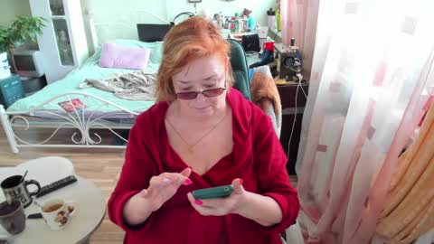 Flowerlower online show from 04.05.26