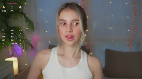 Adeline online show from 01.11.25