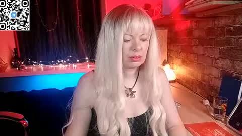 Snapshot of fluffy_duffy962 chatting on 06.25.26 Irene online show from 06.25.26