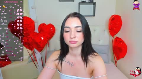 Lina online show from 02.26.25