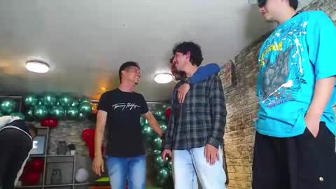 flyckers online show from 02.19.25