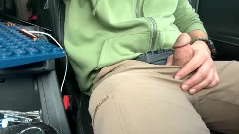 Snapshot of flyersguy84 chatting on 01.09.26 Average Joe online show from 01.09.26