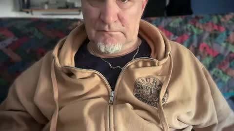 fnkywht60smthng_ online show from 03.06.26