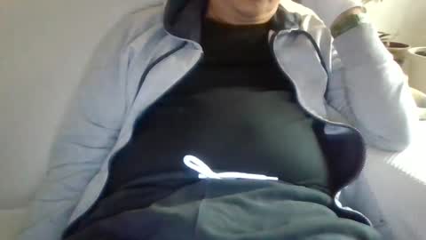 folletto1 online show from 03.11.25