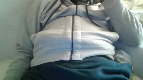 folletto1 online show from 12.14.25