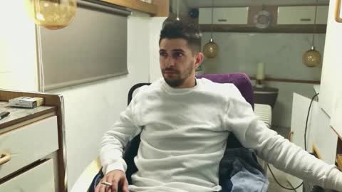 independent model online show from 03.20.26