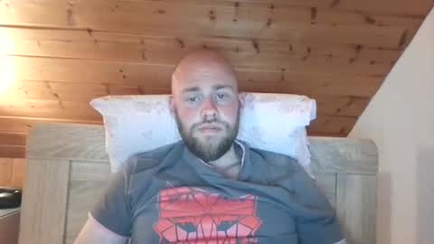 Snapshot of foniks96 chatting on 05.25.26 Martin Grob online show from 05.25.26