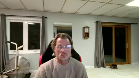 foodforcatfists online show from 02.04.26