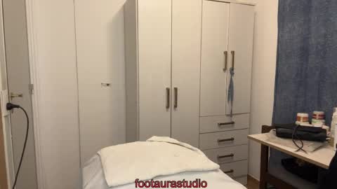 Snapshot of footaurastudio chatting on 03.01.26 footaurastudio online show from 03.01.26