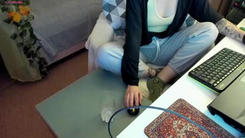     online show from 01.12.25