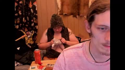 Forest Royalty online show from 10.11.25