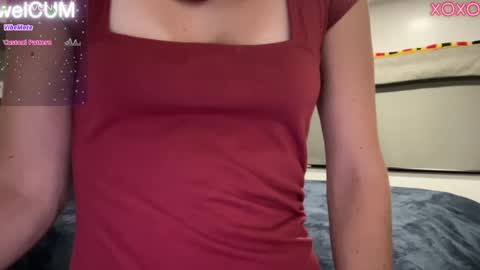 Elaine online show from 12.22.24