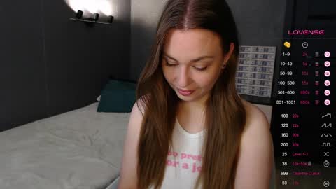 Snapshot of foreversmileme chatting on 04.08.26 Julia online show from 04.08.26