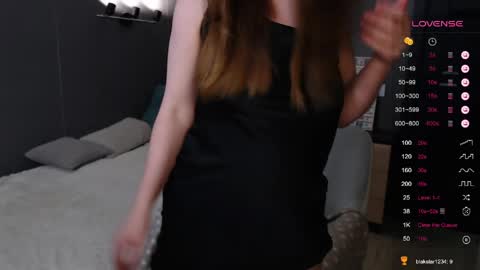 Snapshot of foreversmileme chatting on 05.21.26 Julia online show from 05.21.26