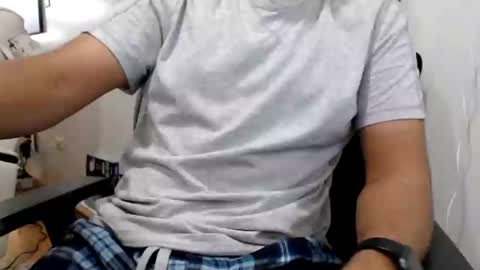 Snapshot of foster19422002 chatting on 12.30.24 foster19422002 online show from 12.30.24