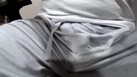 Snapshot of foster19422002 chatting on 02.27.25 foster19422002 online show from 02.27.25