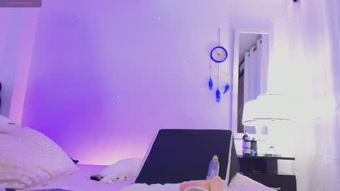 MeganFoxxy online show from 02.19.25