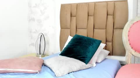 Foxy online show from 01.05.25