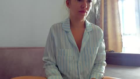 Foxy online show from 05.18.26