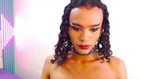 Snapshot of foxy_ella chatting on 02.25.25 Ella online show from 02.25.25