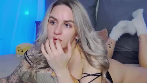 Foxy Kimmi online show from 03.26.26