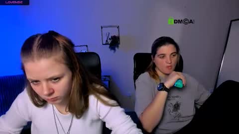 Snapshot of foxy_tease_ chatting on 09.21.25 foxy_tease_ online show from 09.21.25