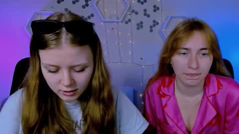 Snapshot of foxy_tease_ chatting on 11.07.25 foxy_tease_ online show from 11.07.25