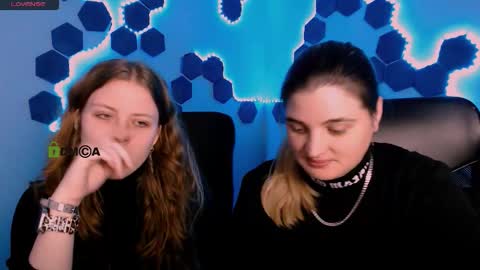 Snapshot of foxy_tease_ chatting on 11.27.25 foxy_tease_ online show from 11.27.25