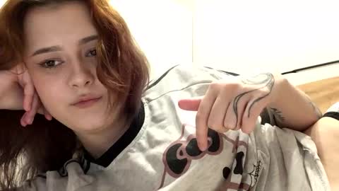 Snapshot of foxydollkate chatting on 03.20.26 Kate online show from 03.20.26