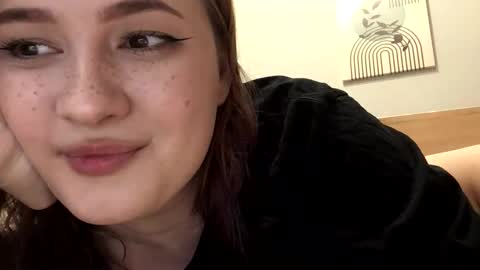 Snapshot of foxydollkate chatting on 03.21.26 Kate online show from 03.21.26