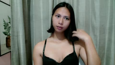 Snapshot of foxylicious_danielax chatting on 06.25.26 Daniela online show from 06.25.26