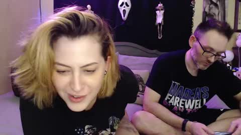 Mallory Koxx online show from 10.08.25