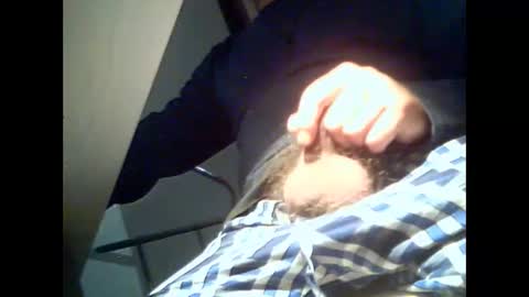 Snapshot of fra__71 chatting on 10.29.25 fra 71 online show from 10.29.25