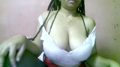 Snapshot of fracisca2204 chatting on 01.09.26 fracisca2204 online show from 01.09.26