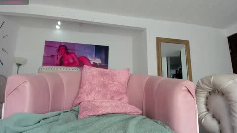 IM FRAIDER online show from 01.15.25