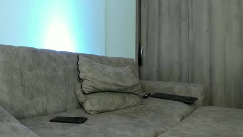 IM FRAIDER online show from 01.14.26