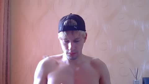 Snapshot of frame_tamer888 chatting on 05.18.26 frame_tamer888 online show from 05.18.26